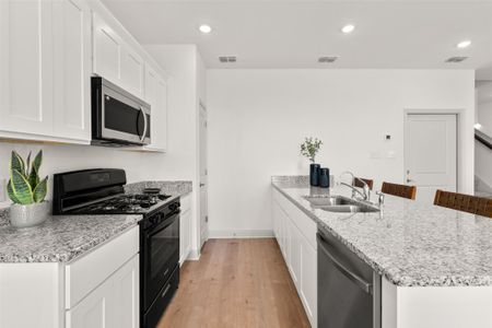 New construction Single-Family house 5714 Quartz Ter, San Antonio, TX 78222 plan The Malcolm - image 10