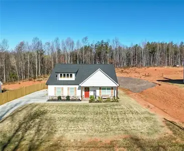 New construction Single-Family house 3039 Hwy 17, Clarkesville, GA 30523 - image