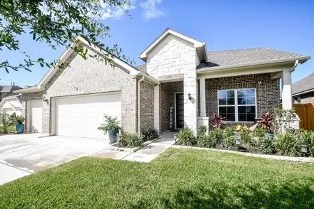 New construction Single-Family house 1507 Homewood Point Ln, Rosharon, TX 77583 - image