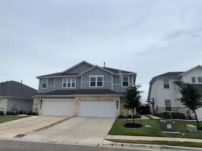 New construction Townhouse house 513 Peace Dr, Liberty Hill, TX 78642 - image
