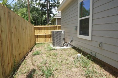 New construction Single-Family house 11755 White Cedar St, Willis, TX 77318 - image