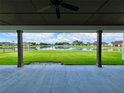 New construction Single-Family house 839 Oak Ridge Dr, Angleton, TX 77515 - image 19