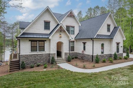 New construction Single-Family house 608 Deodar Cedar Drive, Matthews, NC 28104 - photo 0