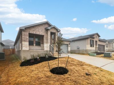 New construction Single-Family house 102 Short Toed Swoop, Cedar Creek, TX 78612 null- photo 46 46