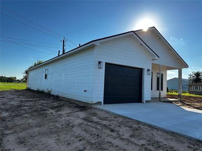 New construction Single-Family house 523 S Ave F, Freeport, TX 77541 - image