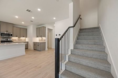 New construction Townhouse house 4513 Lamplights Dr, Celina, TX 75078 plan Aurora Modern - image 11