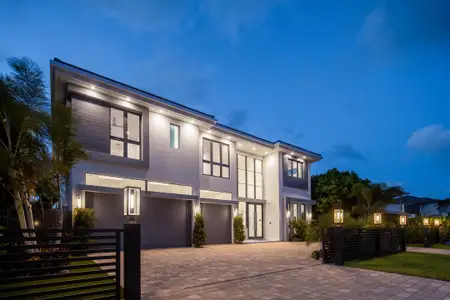 New construction Single-Family house 511 Silver Ln, Boca Raton, FL 33432 - image