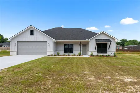 New construction Single-Family house 148 County Rd 2461, Mineola, TX 75773 - image
