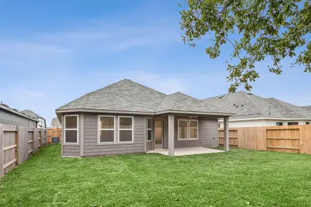 New construction Single-Family house 973 Garden Path Dr, Willis, TX 77378 plan Boone - Smart Series - image