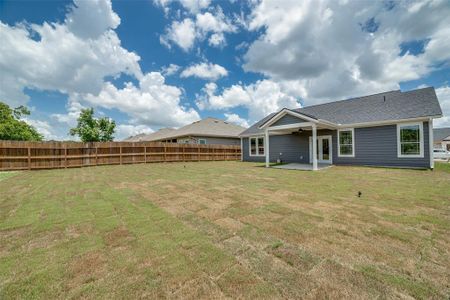 New construction Single-Family house 166 Lost Maples Way, Marion, TX 78124 Jackson- photo 24 24