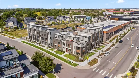 New construction Townhouse house 10 Oneida Ct, Denver, CO 80230 - image 20