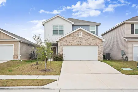 New construction Single-Family house 109 Gray Fox Lp, Hutto, TX 78634 - image
