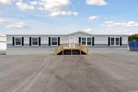 New construction Single-Family house 136 Parkview, Floresville, TX 78114 - image