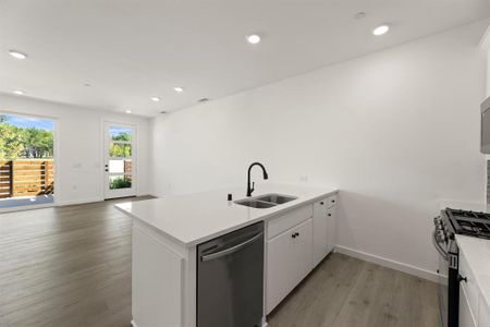 New construction Townhouse house 1831 Azalea Dr, Melissa, TX 75454 - image 6