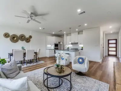 New construction Townhouse house 5621 Woodlands Dr, The Colony, TX 75056 null- photo 3 3
