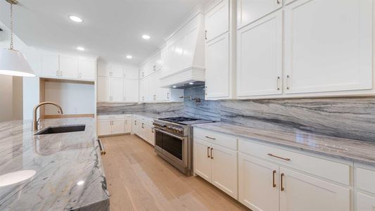 New construction Single-Family house 13967 Julianne Ln, Frisco, TX 75033 plan 561A - image 8