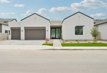 New construction Single-Family house 2411 E Aquarius Pl, Chandler, AZ 85249 plan 6003 Elevation T - image