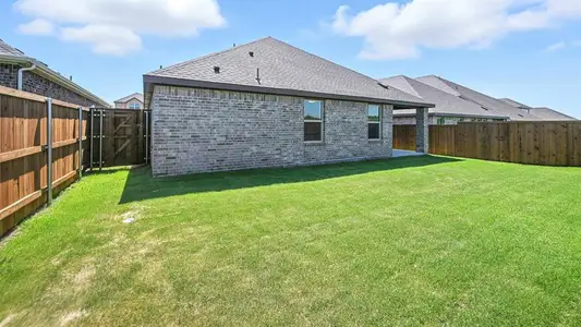 New construction Single-Family house 4208 Lucy Ln, Sherman, TX 75090 plan H133 Violet - image