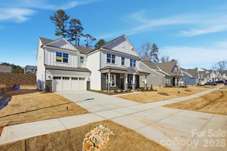 New construction Single-Family house 5054 Mclaughlin Lp, Waxhaw, NC 28173 plan Colfax - image