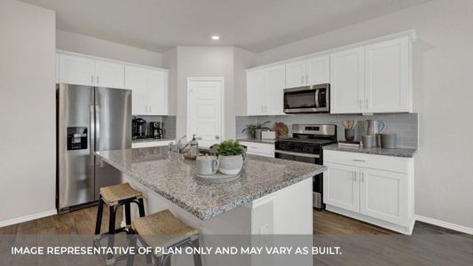 New construction Single-Family house 1750 Kolbe Trl, New Braunfels, TX 78130 null- photo 13 13