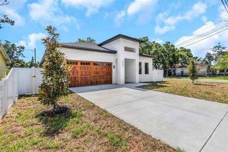 New construction Single-Family house 4403 43Rd St N, St. Petersburg, FL 33714 - image