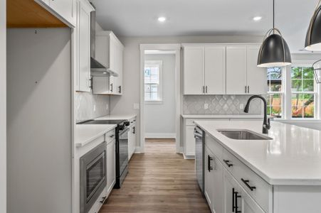 New construction Single-Family house 8615 Connor Ct, North Charleston, SC 29406 plan Del Mar II - image 8