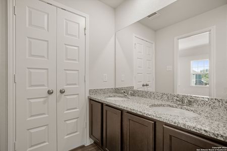 New construction Single-Family house 15050 Homing Mdw, San Antonio, TX 78253 The Auburn- photo 16 16