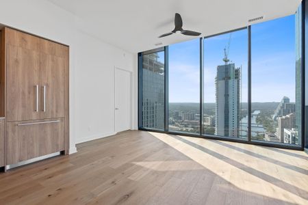 New construction Condo/Apt house 84 East Avenue, Unit 4001, Austin, TX 78701 - photo 3 3