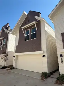 New construction Single-Family house 879 Rachel St Rachel St, Unit E, Houston, TX 77091 - image