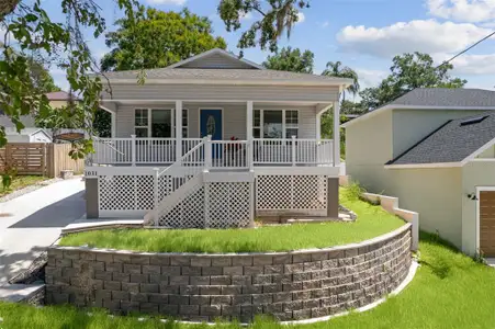 New construction Single-Family house 1031 Morningside Dr, Eustis, FL 32726 null- photo 0