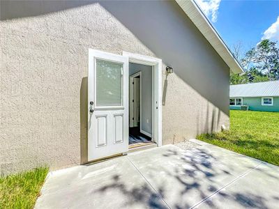 New construction Single-Family house 919 Cr 482C, Lake Panasoffkee, FL 33538 - image