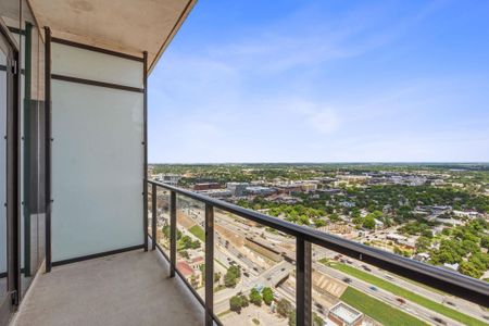 New construction Condo house 610 Davis St, Unit 3001, Austin, TX 78701 - image