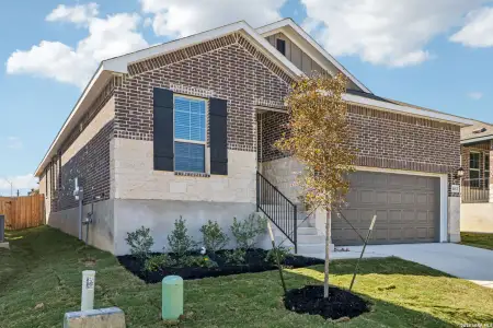 New construction Single-Family house 6462 Comanche Moon Blank, San Antonio, TX 78233 plan Rio Grande (3010) - image
