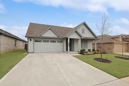 New construction Single-Family house 713 Breckenridge Park Dr, Alvarado, TX 76009 null- photo 1 1