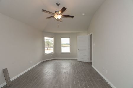 New construction Single-Family house 104 Cheyenne Dr, Floresville, TX 78114 Esparanza- photo 49 49