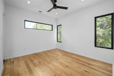 New construction Single-Family house 219 Lessin Ln, Unit 11, Austin, TX 78704 - photo 8 8