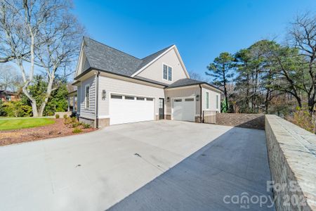 New construction Single-Family house 3319 Gresham Pl, Charlotte, NC 28211 - image