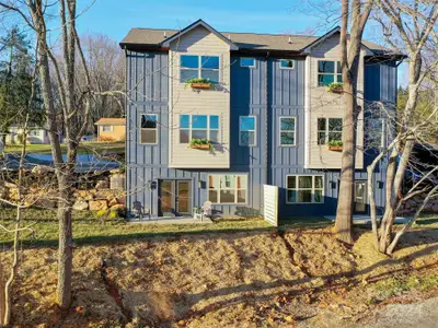New construction Townhouse house 282 County Rd, Waynesville, NC 28785 - image