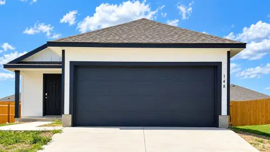 New construction Single-Family house 148 Wyatt Wy, Jarrell, TX 76537 plan Estero - image