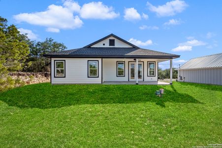 New construction Single-Family house 141 Prairie Tea, Canyon Lake, TX 78133 - image