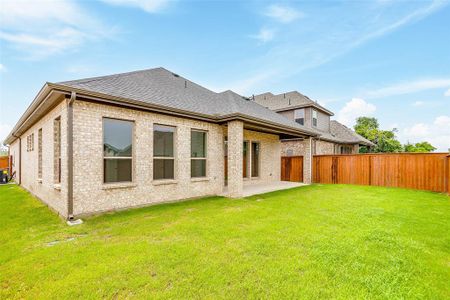 New construction Single-Family house 1210 Roundwash Wy, Midlothian, TX 76065 Sedona - Front Entry- photo 33 33