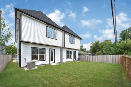 New construction Single-Family house 6725 Burkett St, Houston, TX 77021 - image