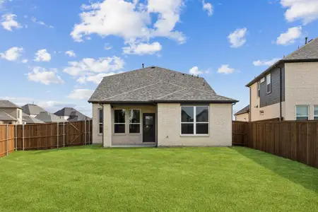 New construction Single-Family house 1306 Middlebrooks Dr, Forney, TX 75126 - image