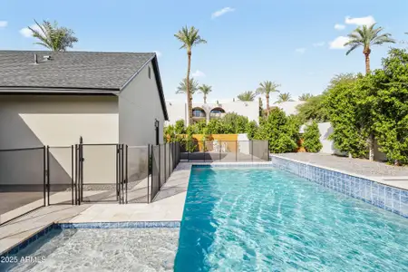 New construction Single-Family house 4702 E Calle Tuberia Dr, Phoenix, AZ 85018 - image 4