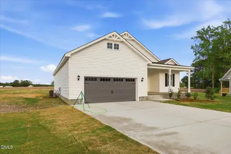 New construction Single-Family house 43 Gold Ct, Kenly, NC 27542 - image