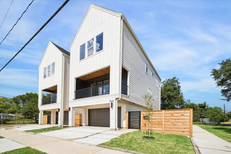 New construction Single-Family house 1220 Gregg St, Houston, TX 77020 - image