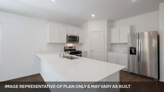New construction Single-Family house 12101 Pike Bnd, Mustang Ridge, TX 78610 plan The Taylor - image 8