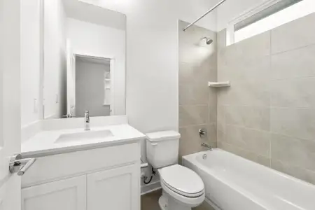 New construction Single-Family house 525 Burlington Dr, Unit C, Buda, TX 78610 - image 3