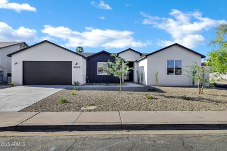 New construction Single-Family house 4846 E Downing Cir, Mesa, AZ 85205 - image