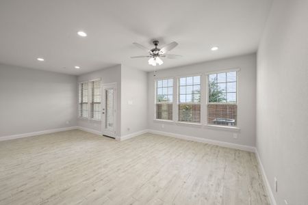 New construction Single-Family house 525 Sandiford Ct, Mansfield, TX 76063 plan Bridgeport - image 10